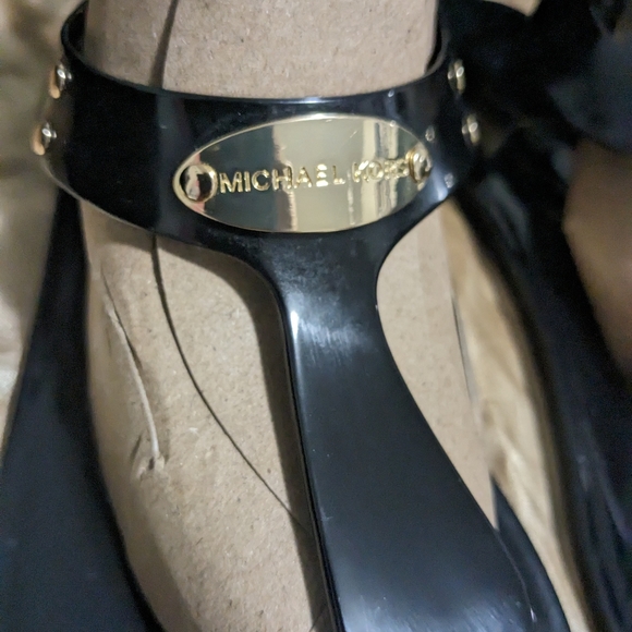 Michael Kors Jelly Sandals - Picture 4 of 6